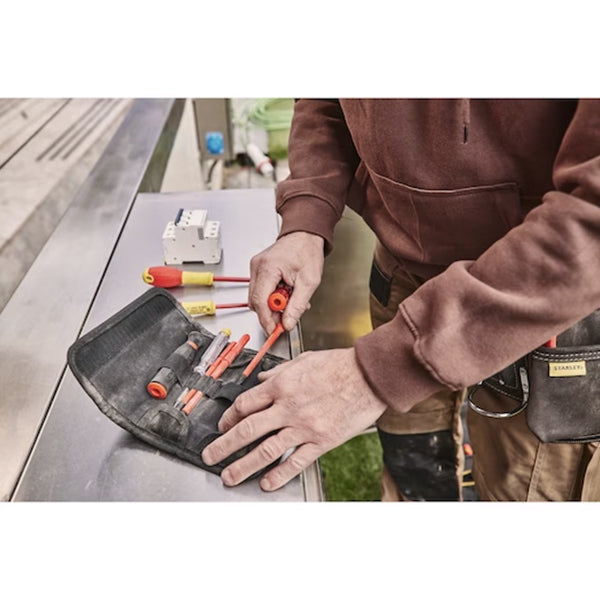 Tournevis isolé à lames interchangeables et avec GAINE - (Pack de 4 pièces) - STANLEY® FATMAX® VDE - Stanley - FMHT66426-0 - (Pack multiple) Tournevis isolé à lames interchangeables et avec GAINE - (Pack de 4 pièces) - STANLEY® FATMAX® VDE - Stanley - FMHT66426-0 - (Pack multiple)